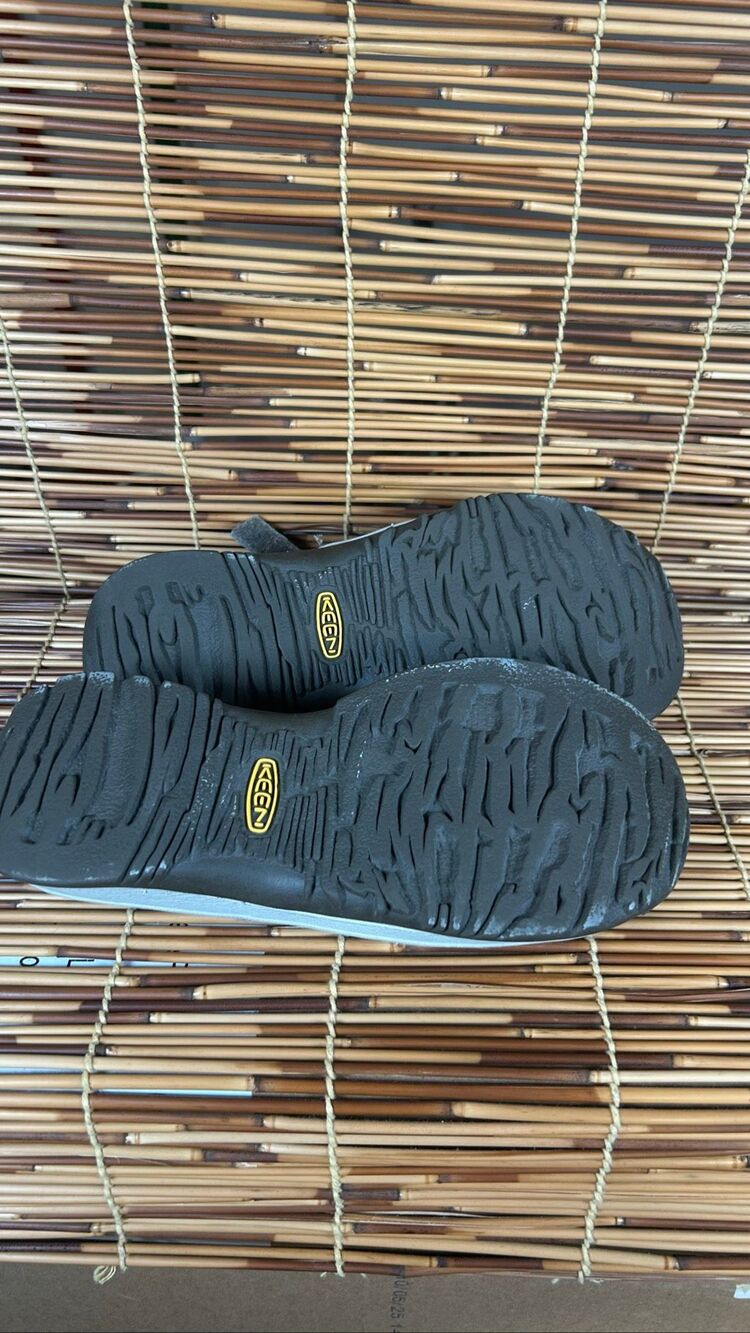 KEEN Women's Rose Outdoor Adventure Sandals Shoes size 9.5 - Picture 6 of 6